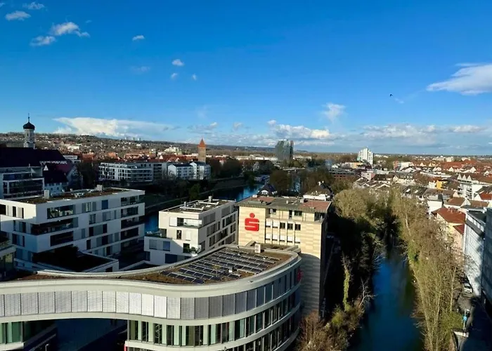 Centrally Located 1 In Ulm With Ulmer Muenster View *