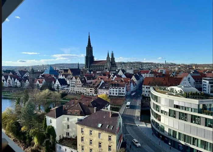 Centrally Located 1 In Ulm With Ulmer Muenster View Apartmán *